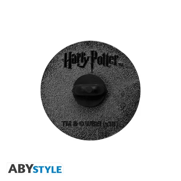 Harry Potter - Roxfort ajándékcsomag 3D bögrével, kulcstartóval és kitűzővel Harry Potter - Roxfort ajándékcsomag 3D bögrével, kulcstartóval és kitűzővel