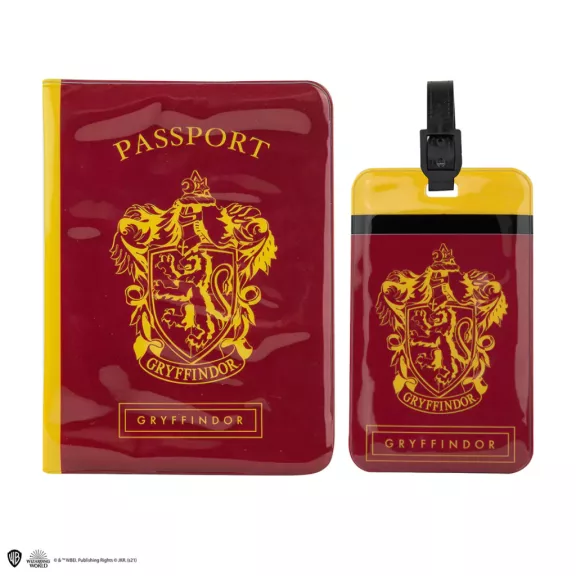 Harry Potter - Griffendél útlevéltok és poggyászcímke szett Harry Potter - Griffendél útlevéltok és poggyászcímke szett