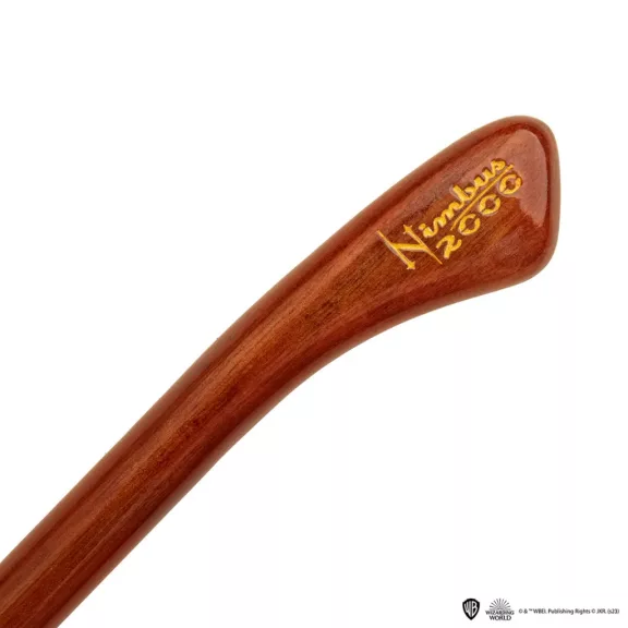 Harry Potter - Nimbus 2000 Junior gyűjtői seprű Harry Potter - Nimbus 2000 Junior gyűjtői seprű