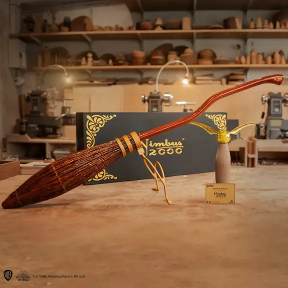 Harry Potter - Nimbus 2000 Junior gyűjtői seprű Harry Potter - Nimbus 2000 Junior gyűjtői seprű
