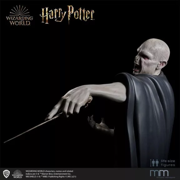 Harry Potter Lord Voldemort életnagyságú szobor – 211 cm, limitált kiadás Harry Potter Lord Voldemort életnagyságú szobor – 211 cm, limitált kiadás